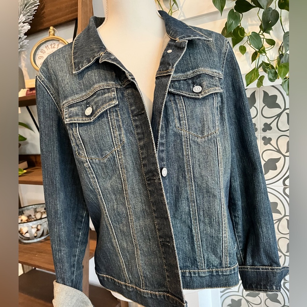 Jean jacket- New York & co XL